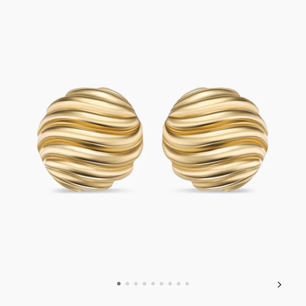 David Yurman 18k Gold Sculpted Cable Studs EUC